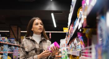 How do Chinese cultural differences affect purchasing transactions?